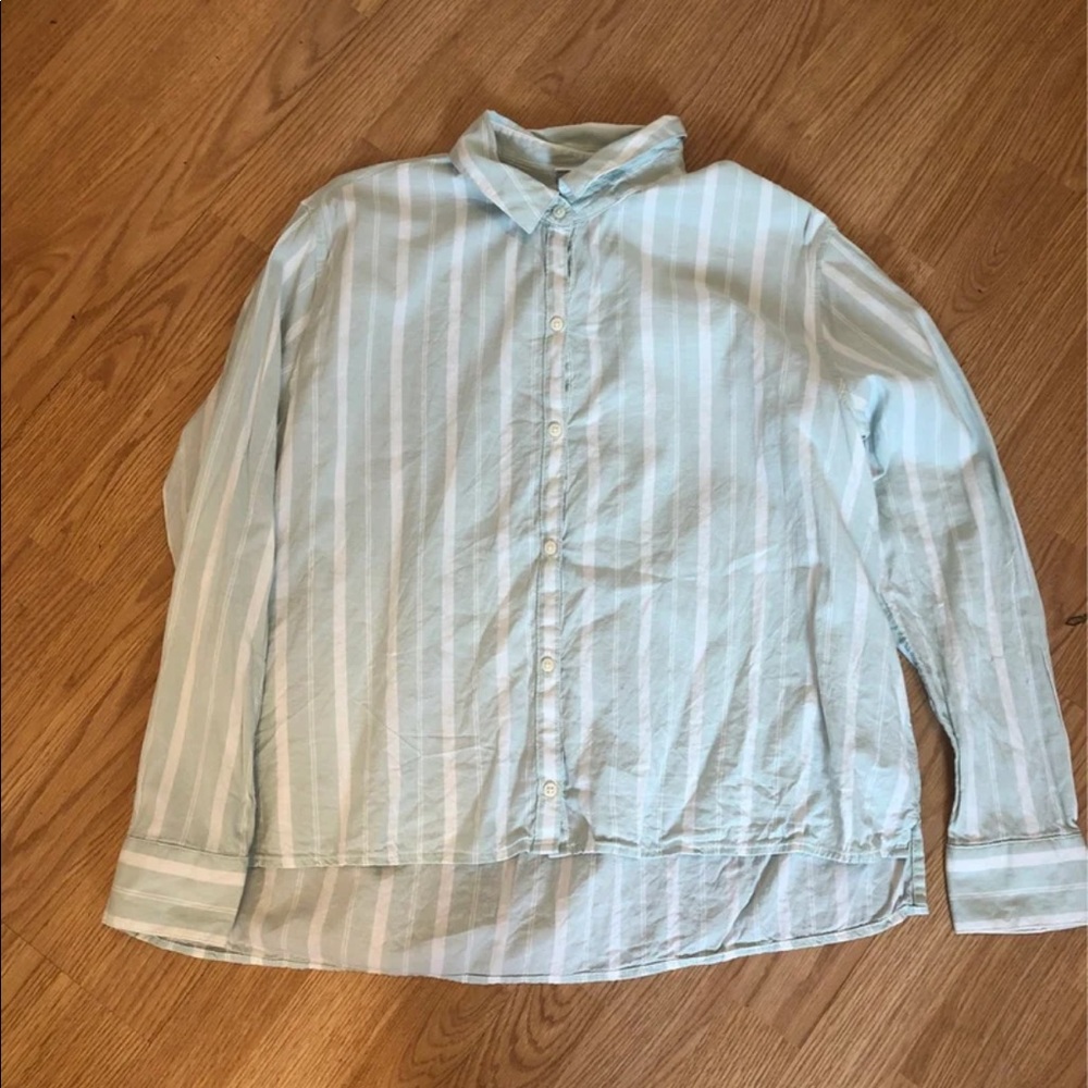 Old navy button up